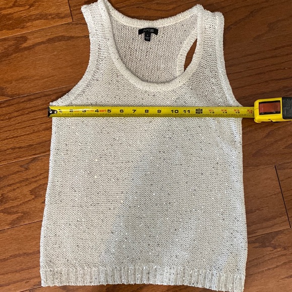 APR.9 White sequence sweater tank top. Size Small - Picture 7 of 10